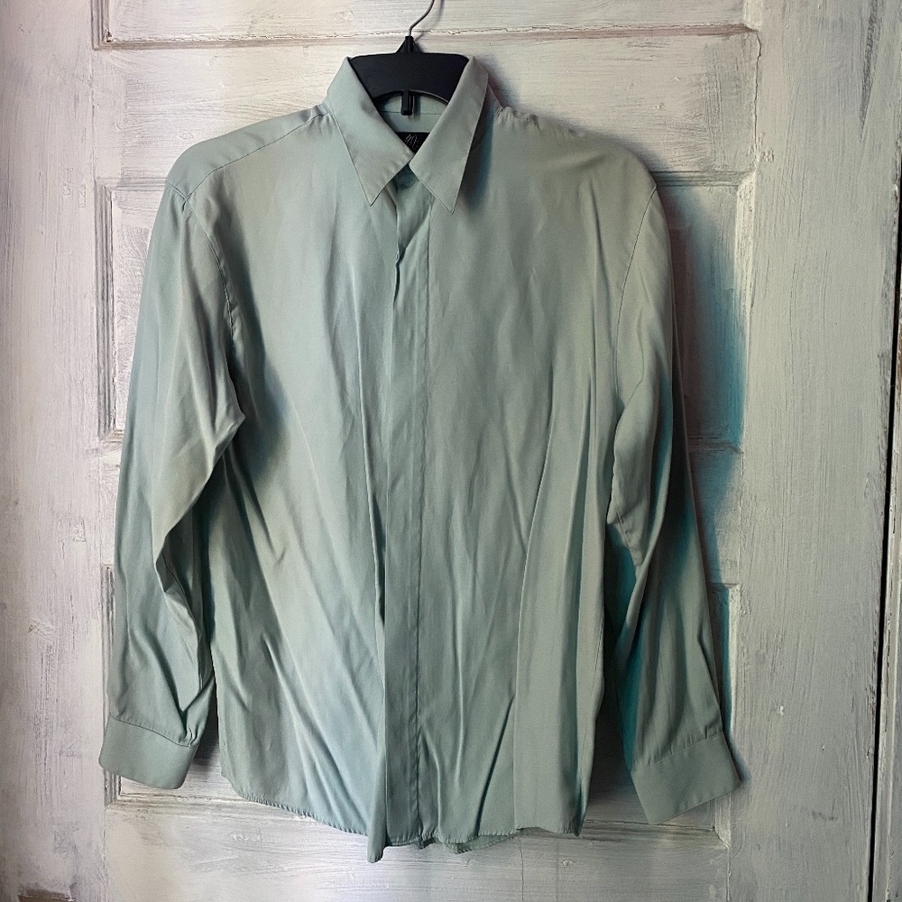 mint green blouse